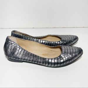 Frye flats pointed toe metallic croc texture print Women’s size 6.5